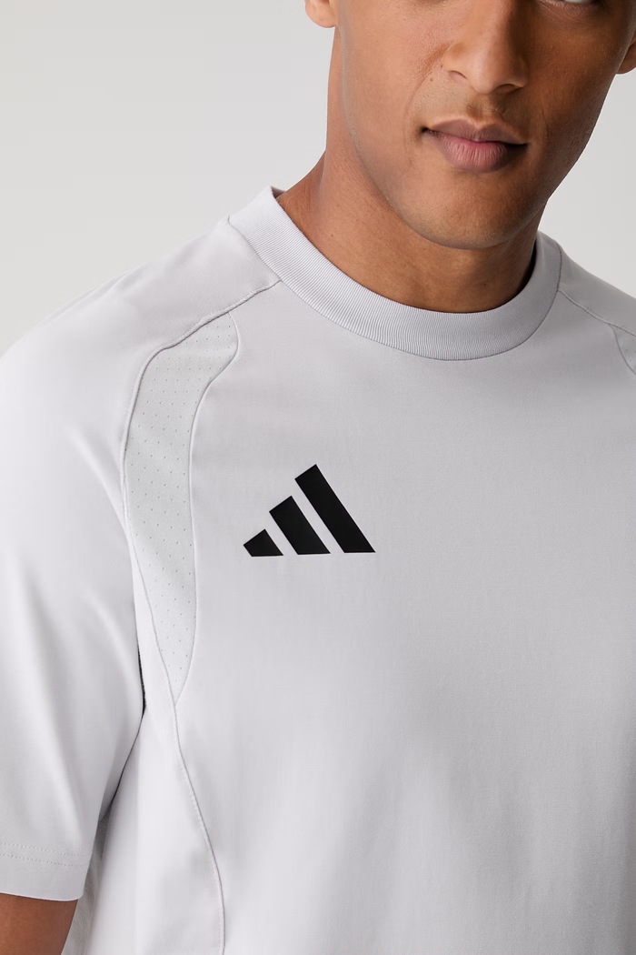 adidas Performance T-shirt treningowy męski z bawełną Tiro Travel KD1120 szary