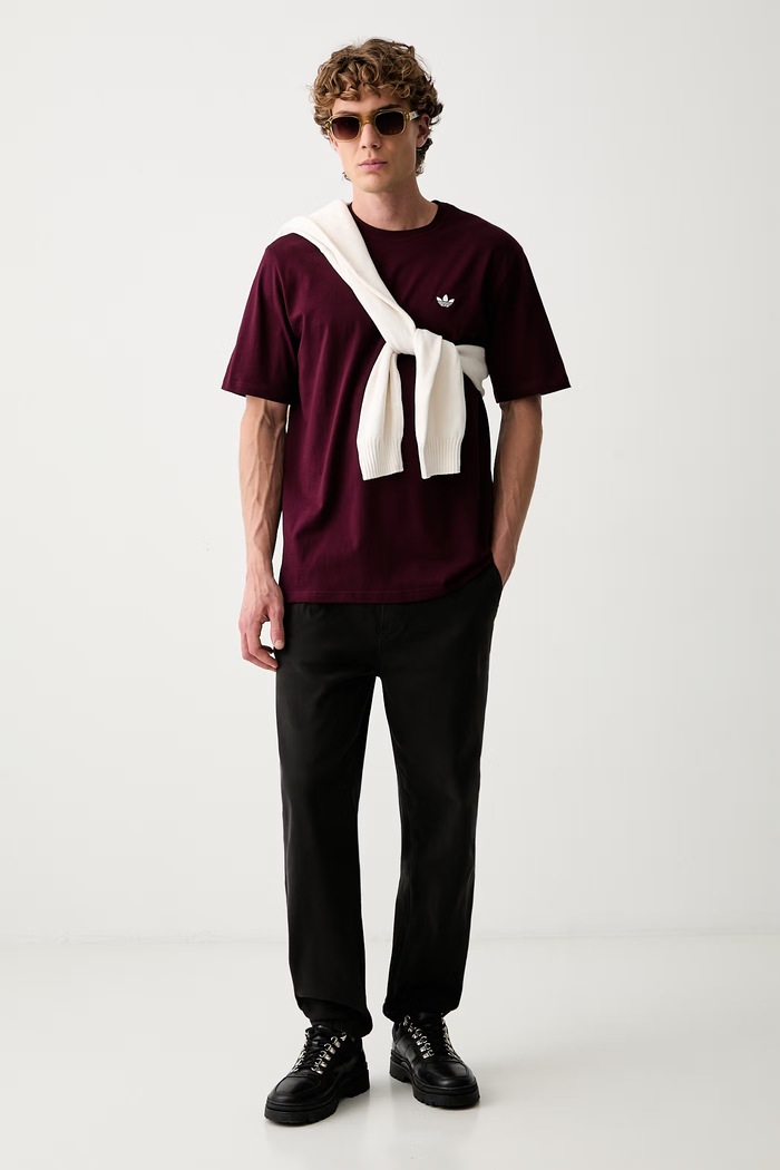 adidas Originals t-shirt ανδρικό βαμβακερό Trefoil Essentials KW5050 μπορντό AW26