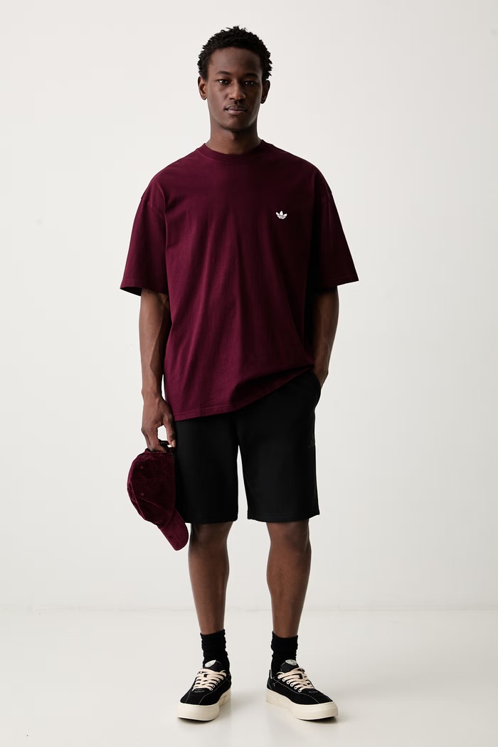 adidas Originals T-shirt męski bawełniany Trefoil Essentials KV3139 bordowy AW26