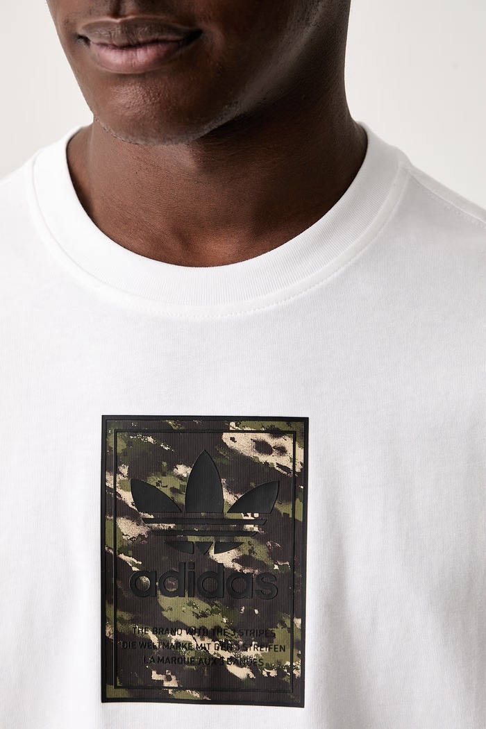 adidas Originals T-shirt damski bawełniany Camo KS4234. biały