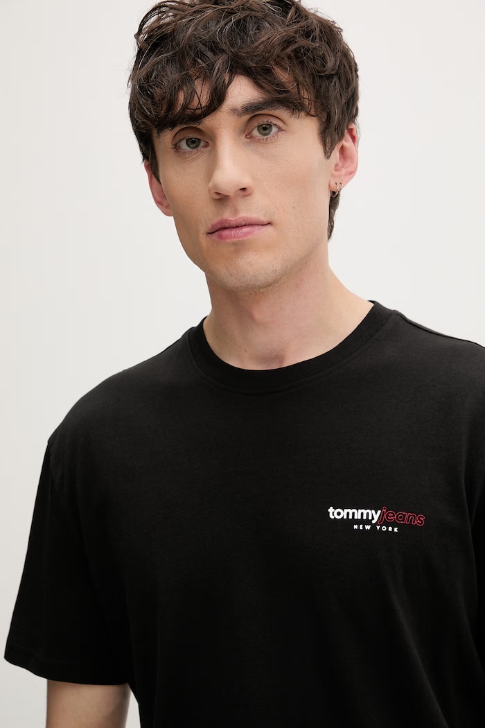 Tommy Jeans t-shirt ανδρικό βαμβακερό μαύρο DM0DM23375