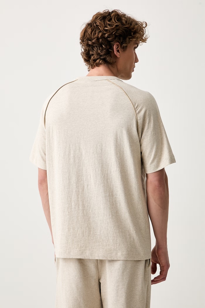 Ρούχα HUGO t-shirt ανδρικό βαμβακερό Dalik 50563112 μπεζ
