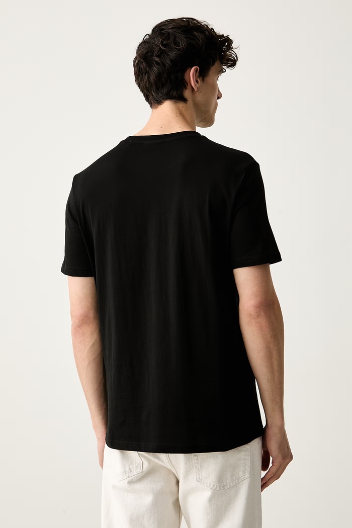 Odzież HUGO Blue T-shirt męski bawełniany Nesptee 50572740 czarny
