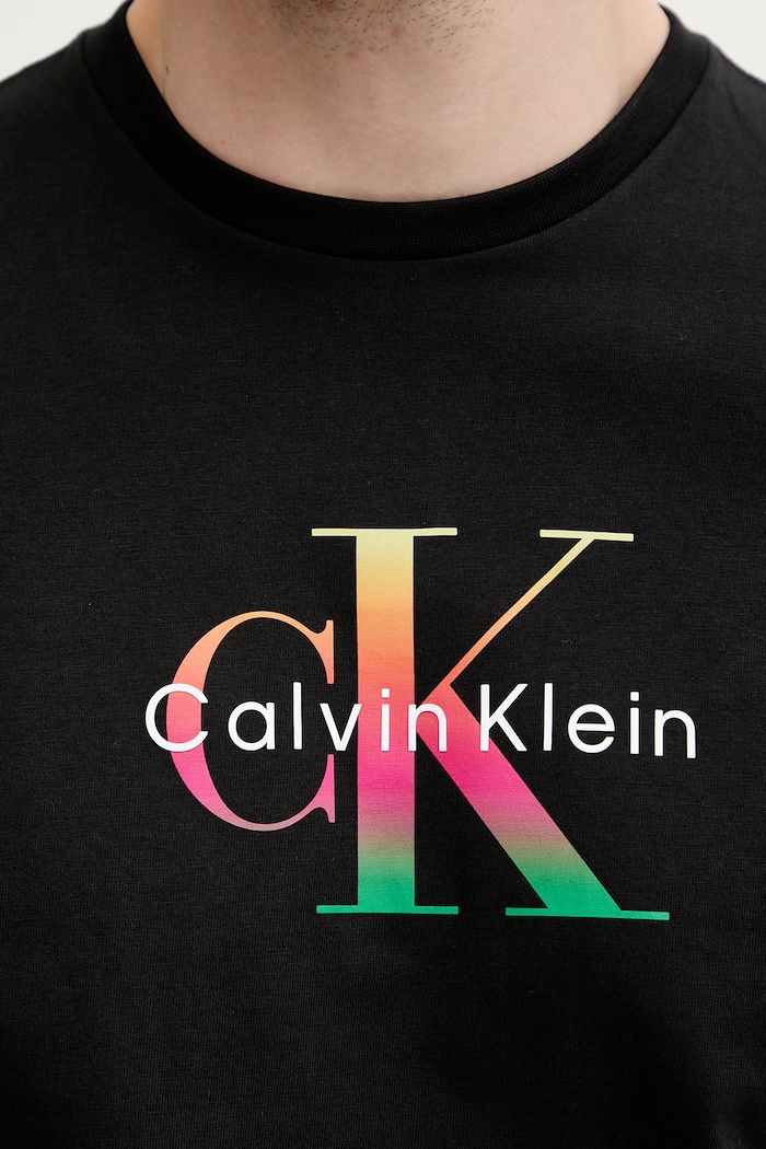 Calvin Klein Jeans tričko pánske bavlnené LV04RG835G čierna