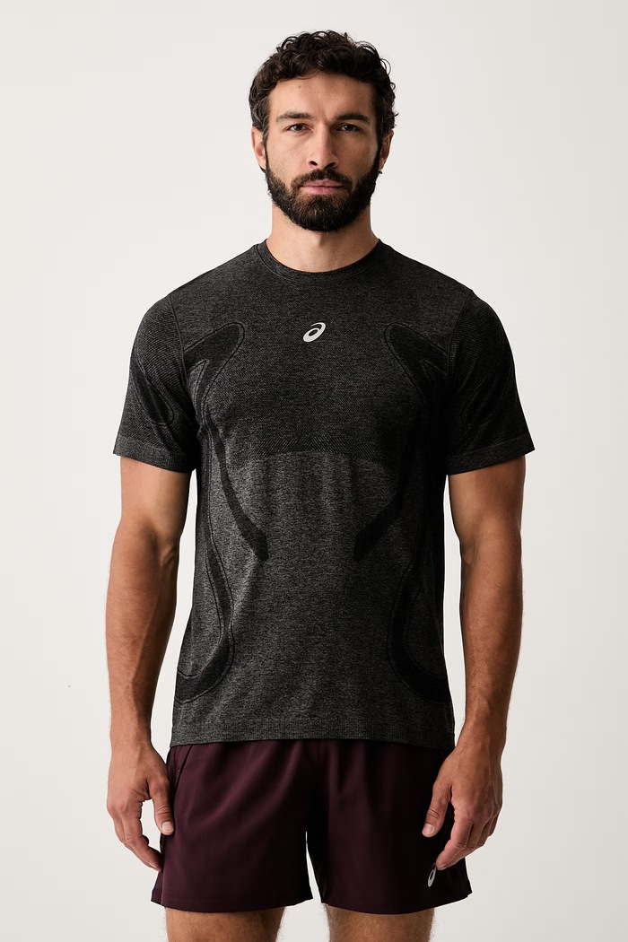 Asics T-shirt treningowy męski ROAD SEAMLESS SS TOP czarny 2011D355.001