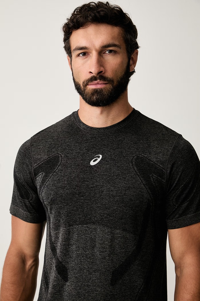 Asics T-shirt treningowy męski ROAD SEAMLESS SS TOP czarny 2011D355.001