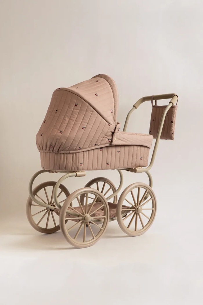 Konges Sløjd Wózek dla lalek dziecięcy MINNIE DOLL PRAM KS105802.9BY2 różowy AW26