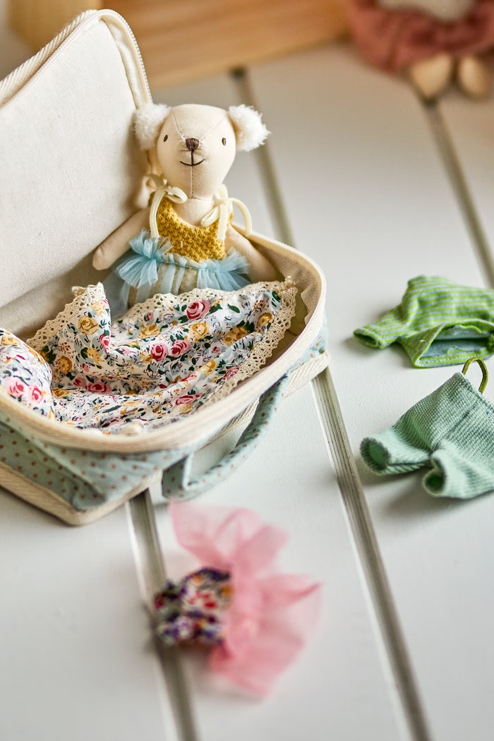 Bloomingville MINI Przytulanka dziecięca z bawełną Lara Doll multicolor 82064944