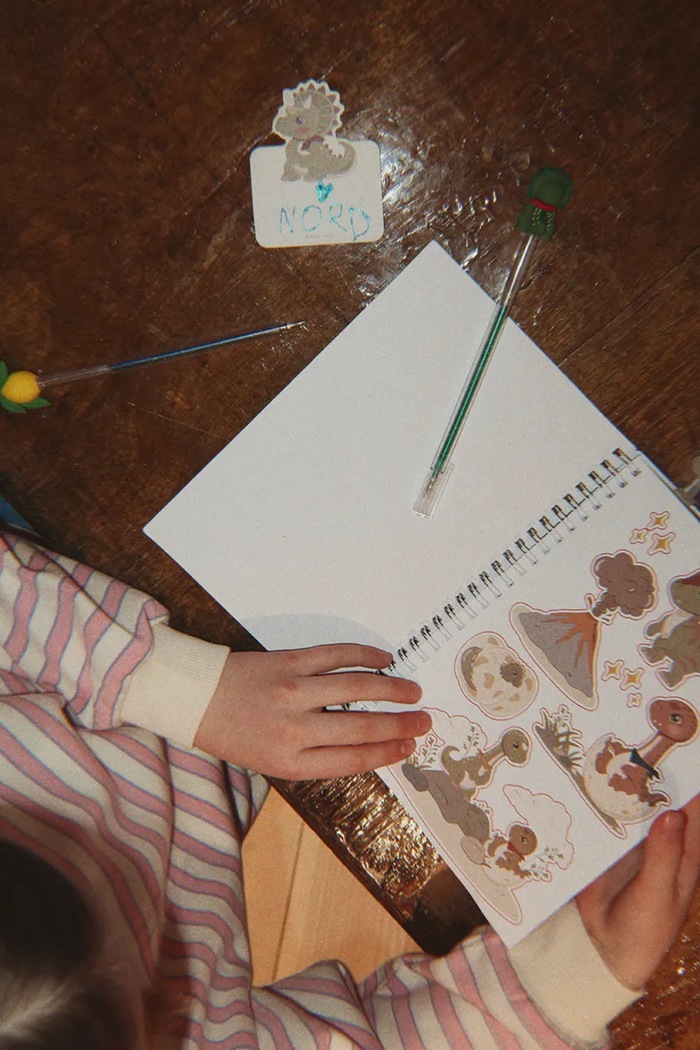 Konges Sløjd Zestaw długopisów dziecięcych PENCIL FRIENDS KS106570.9BY2