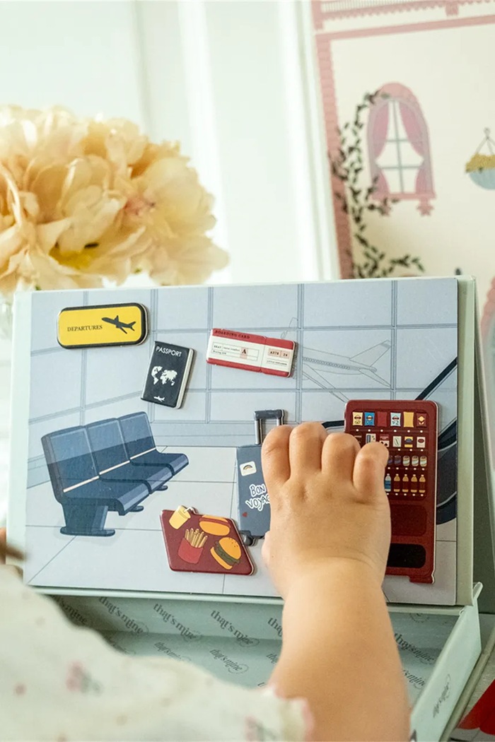 Zabawka dziecięca z łączonych materiałów Activity toys That's mine 180602 niebieski