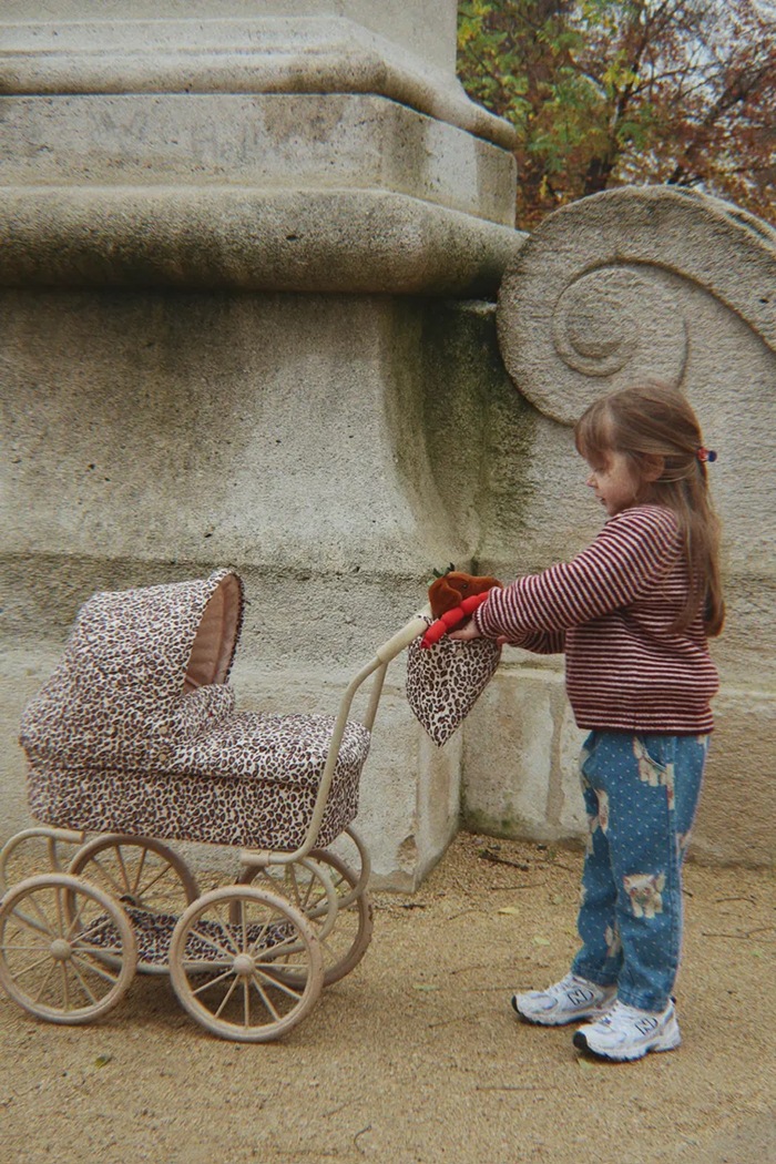 Konges Sløjd Detský kočík pre bábiky LEO MINNIE DOLL PRAM béžová KS106099.9BY2