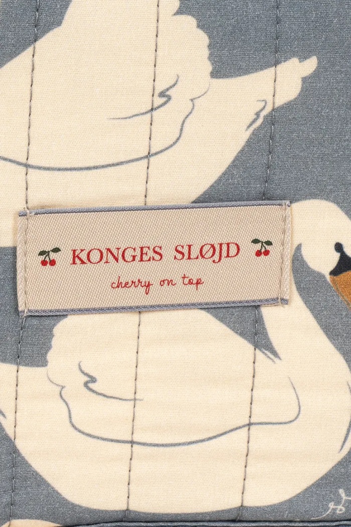 Łóżeczko dla lalek dziecięce bawełniane DOLL TRAVEL BED Konges Sløjd niebieski KS105972.9BY2