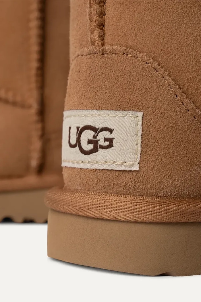 UGG - Χειμερινά Παπούτσια Classic II dziecięce καφέ 1017703K.CHE