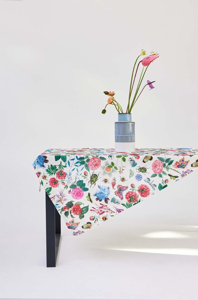 Bavlnený obrus 150 x 250 cm viac farieb RS24.ORU501 viacfarebná
