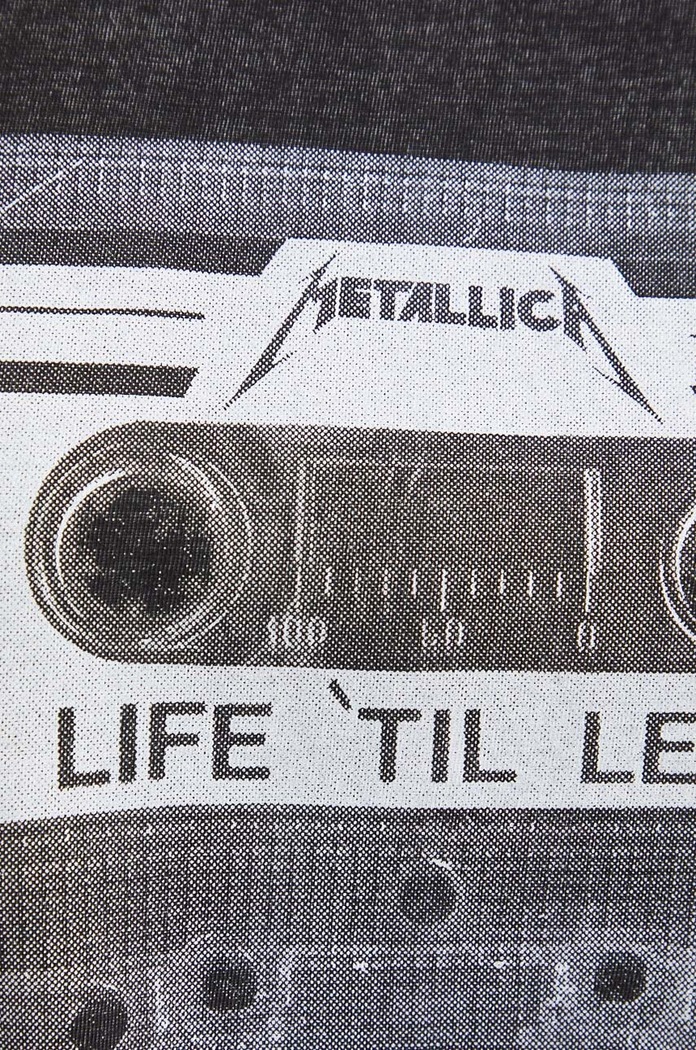 T-shirt bawełniany damski z nadrukiem Metallica kolor szary RS24-TSDB56