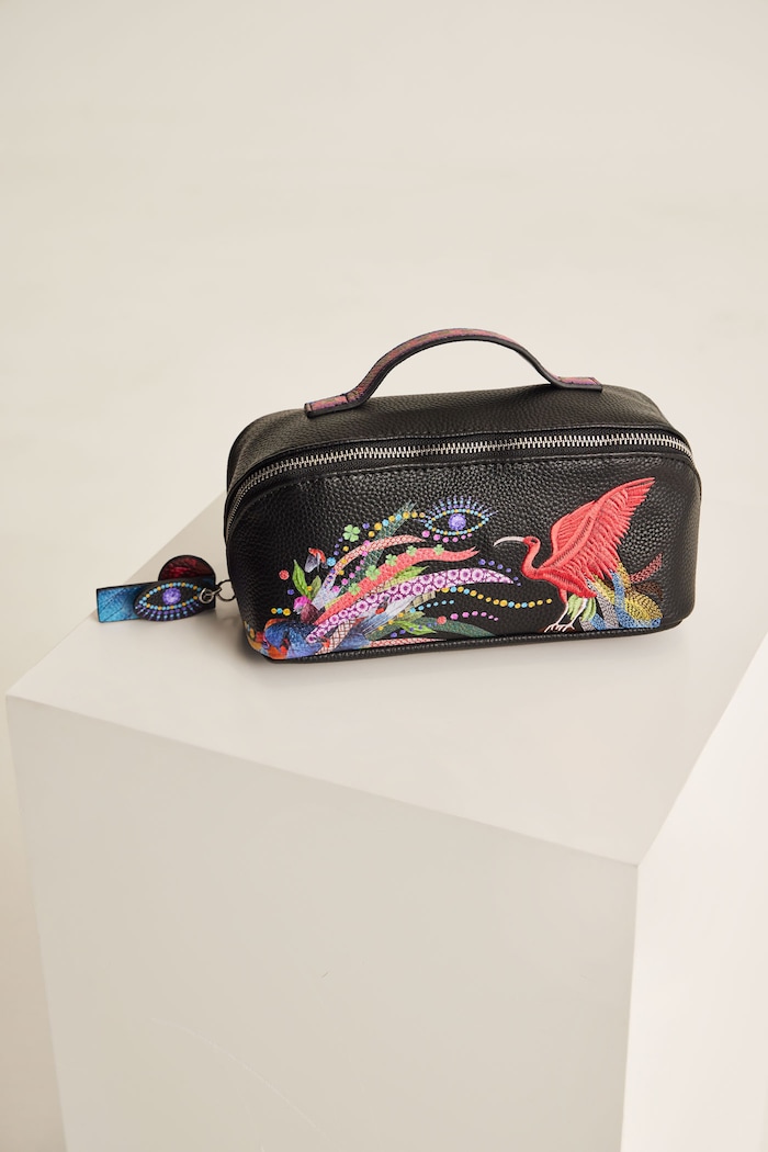 Kosmetyczka z kolekcji El Gato Chimney x Medicine kolor multicolor Art Series multicolor RS25-COU850