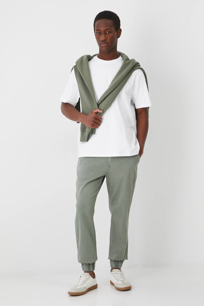 Jeansy męskie jogger z efektem sprania kolor zielony RS25-SJM403 zielony RS25