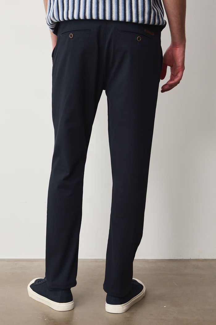 Odzież Spodnie męskie slim z paskiem kolor granatowy RS25-SPM010 granatowy