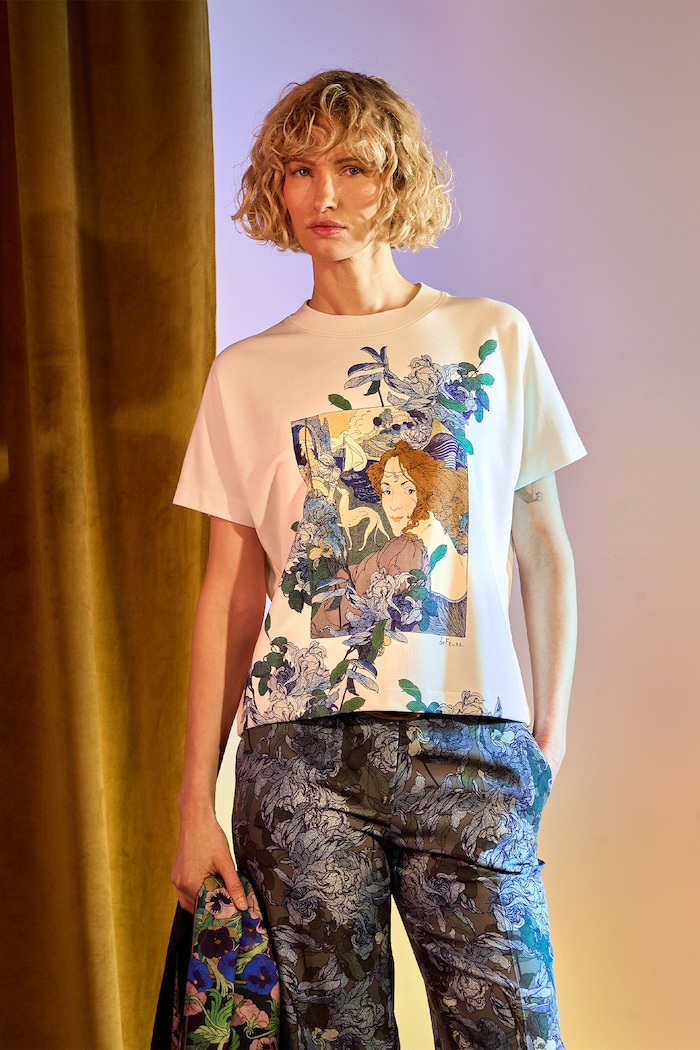 T-shirt damski z kolekcji Eviva L'arte kolor beżowy okrągły beżowy RS25.TSD252