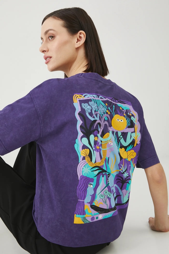 T-shirt bawełniany damski by Barbora Idesová, Sense of Values kolor fioletowy okrągły fioletowy RS25-TSD657