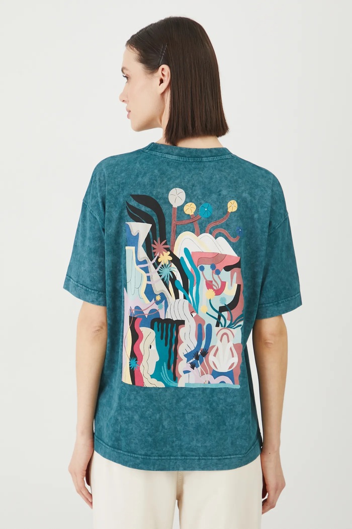 T-shirt bawełniany damski by Barbora Idesová, Sense of Values kolor zielony turkusowy RS25-TSD657