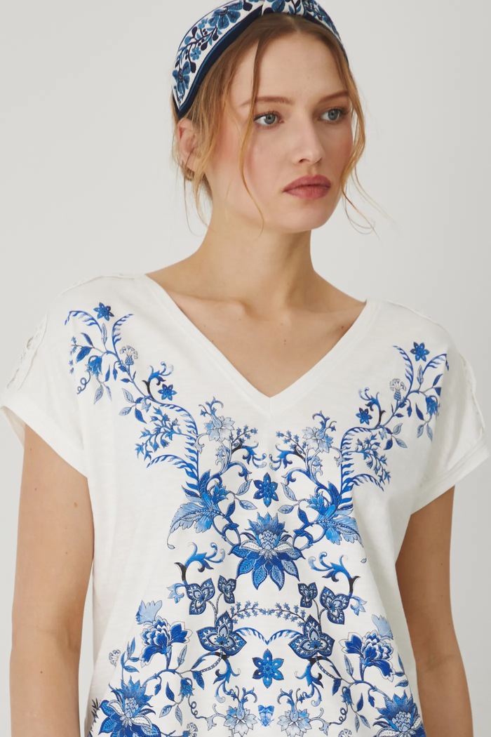 T-shirt bawełniany damski z nadrukiem i aplikacją kolor beżowy beżowy RS25-TSD710