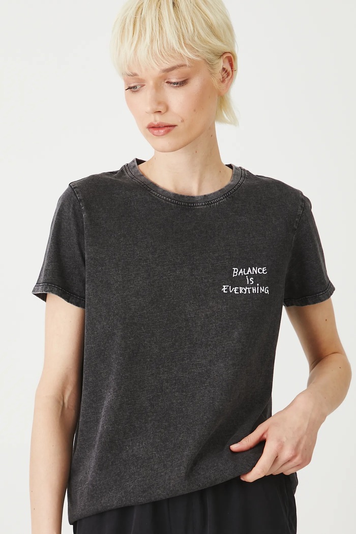 T-shirt bawełniany damski z efektem sprania kolor szary szary RS25-TSDA09