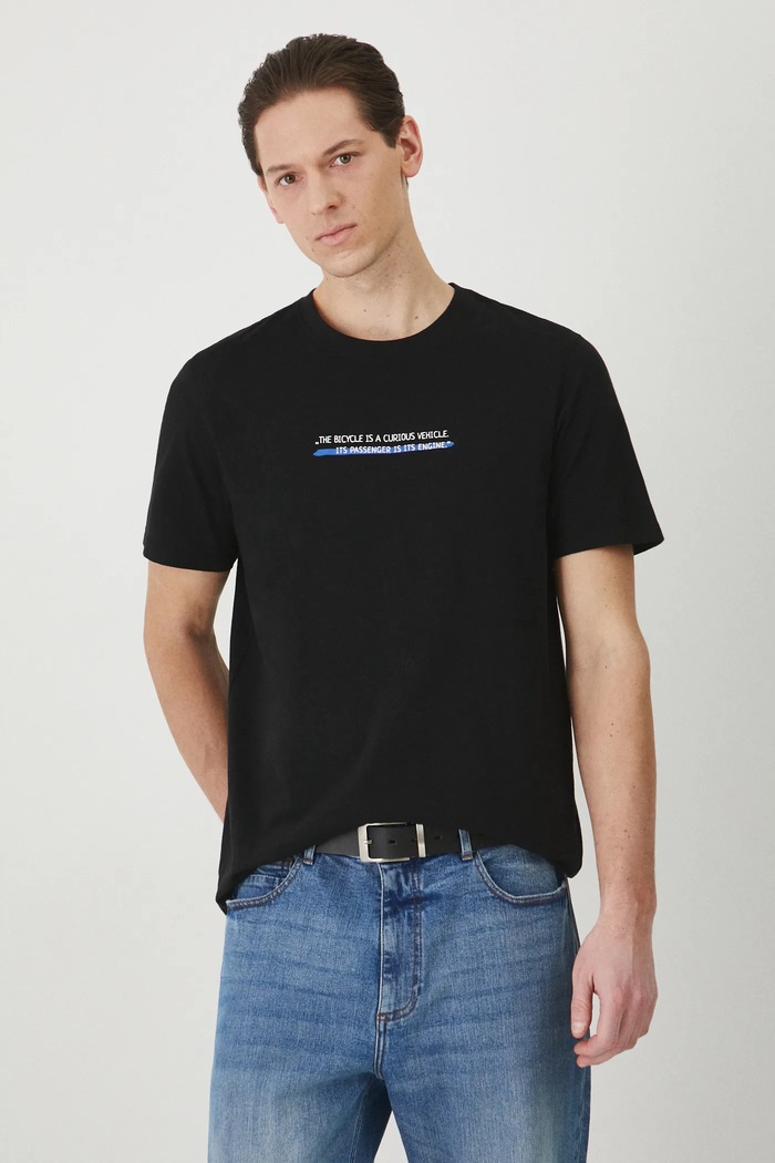T-shirt bawełniany męski z nadrukiem kolor czarny okrągły czarny RS25.TSM611
