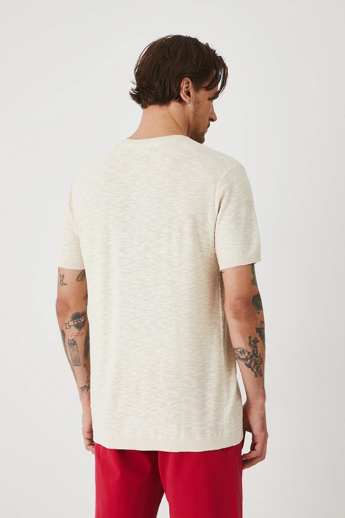 Odzież T-shirt z domieszką lnu męski z fakturą kolor beżowy RS25-TSM930 beżowy