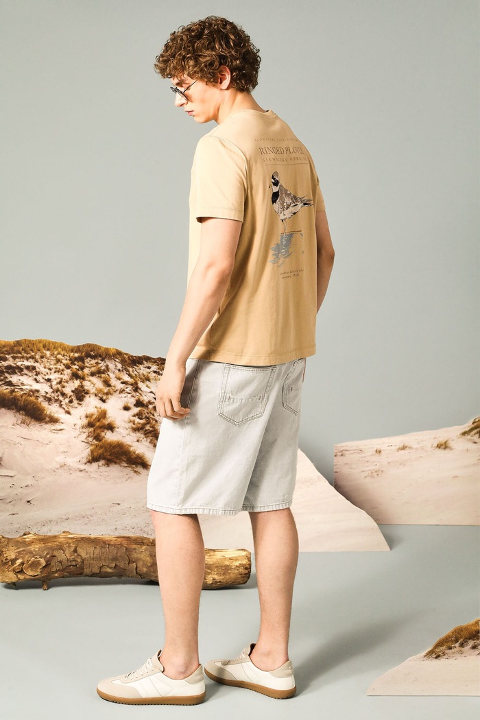 T-shirt bawełniany męski z kolekcji Medicine x Słowiński Park Narodowy kolor beżowy okrągły beżowy RS25-TSMA58
