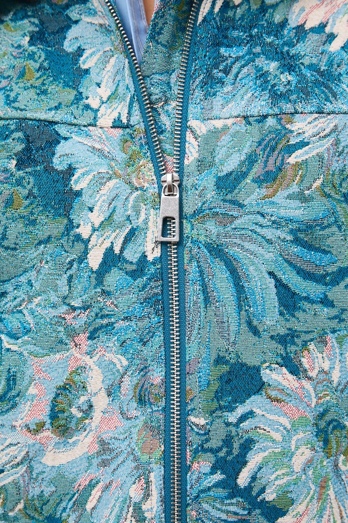 Kurtka żakardowa wzorzysta RS26-KUD260 multicolor