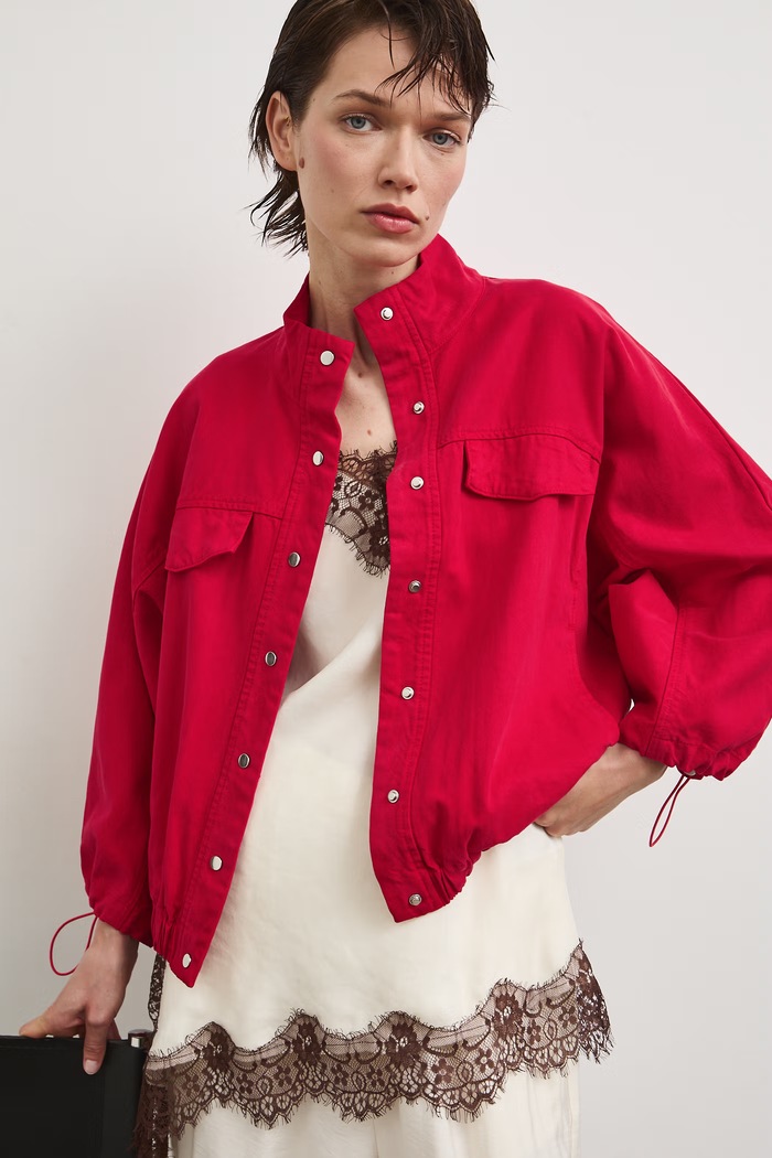 Kurtka oversize damska z lyocellem RS26-KUD800 czerwony RS26
