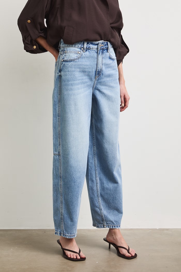 Jeansy slouchy damskie z efektem sprania RS26-SJD901 niebieski RS26