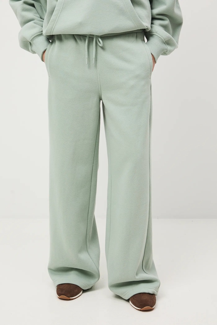 Spodnie dresowe damskie wide leg RS26-SPD011 zielony RS26