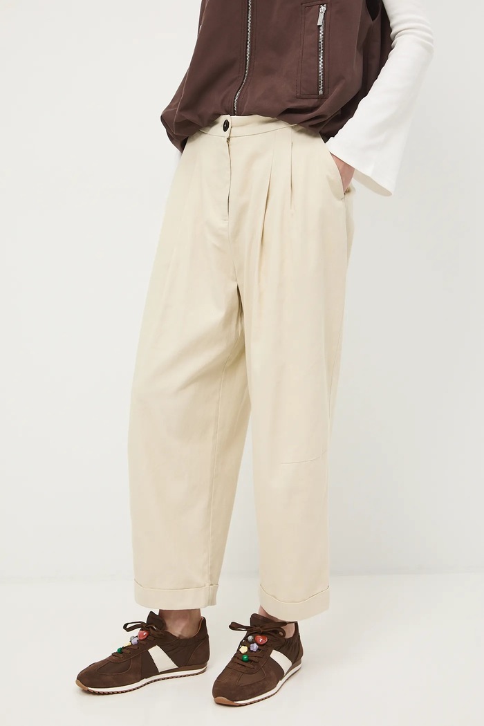 Spodnie damskie slouchy gładkie gładkie beżowy RS26-SPD302
