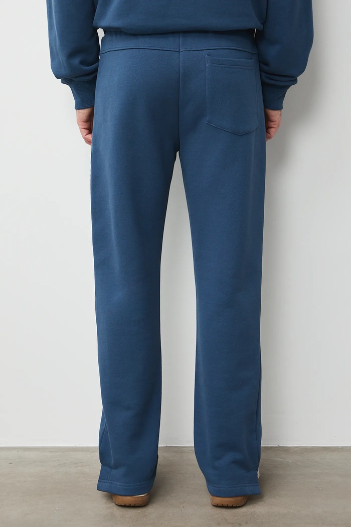 Îmbrăcăminte Medicine pantaloni de trening bărbați din bumbac RS26-SPM031 bleumarin