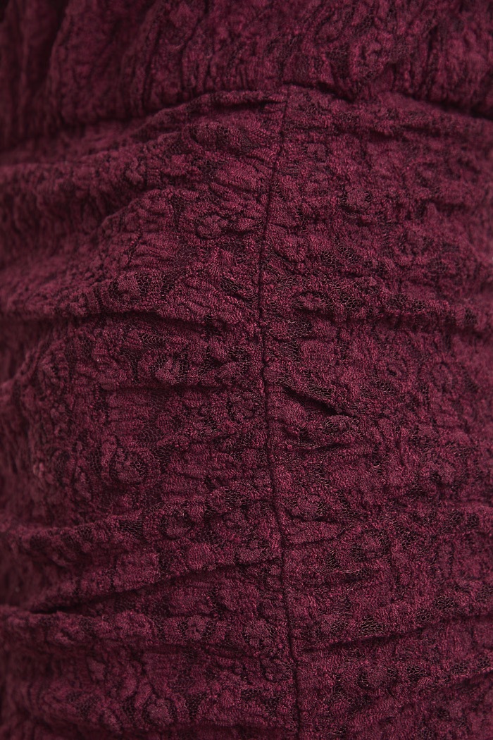 Sukienka drapowana koronkowa RS26-SUDC10 bordowy