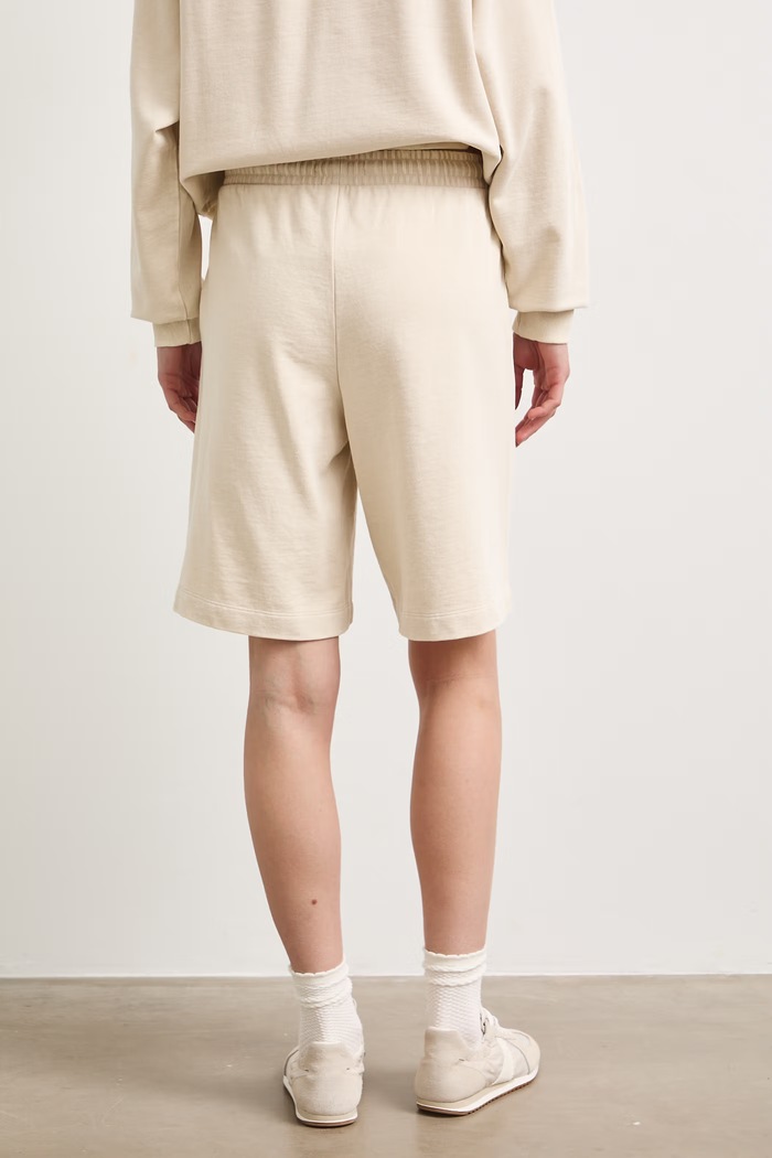 Odzież Szorty dresowe damskie bawełniane RS26-SZD090 beżowy