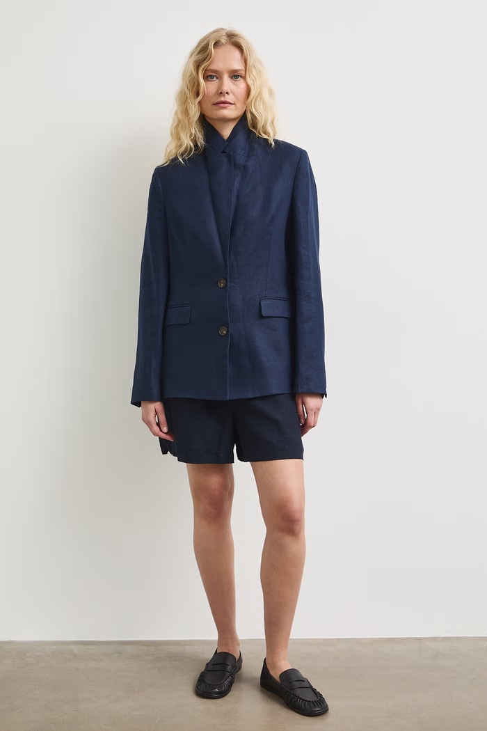 Šortky chino dámske s ľanom regular waist RS26-SZDB00 tmavomodrá RS26