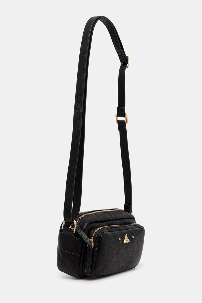 Dámska crossbody kabelka z imitácie kože Medicine RS26-TOD505 čierna RS26