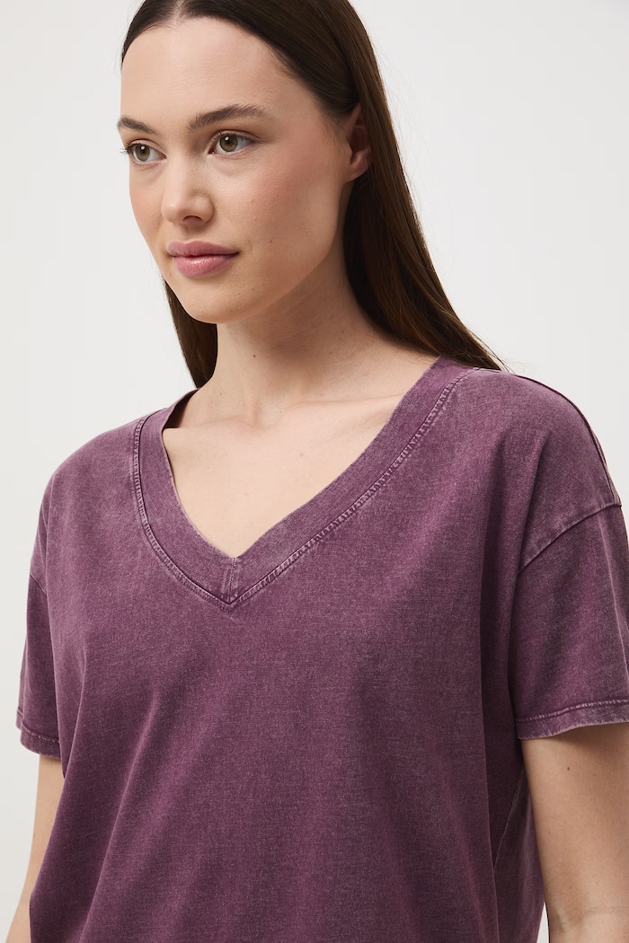 T-shirt oversize damski bawełniany fioletowy RS26-TSD060