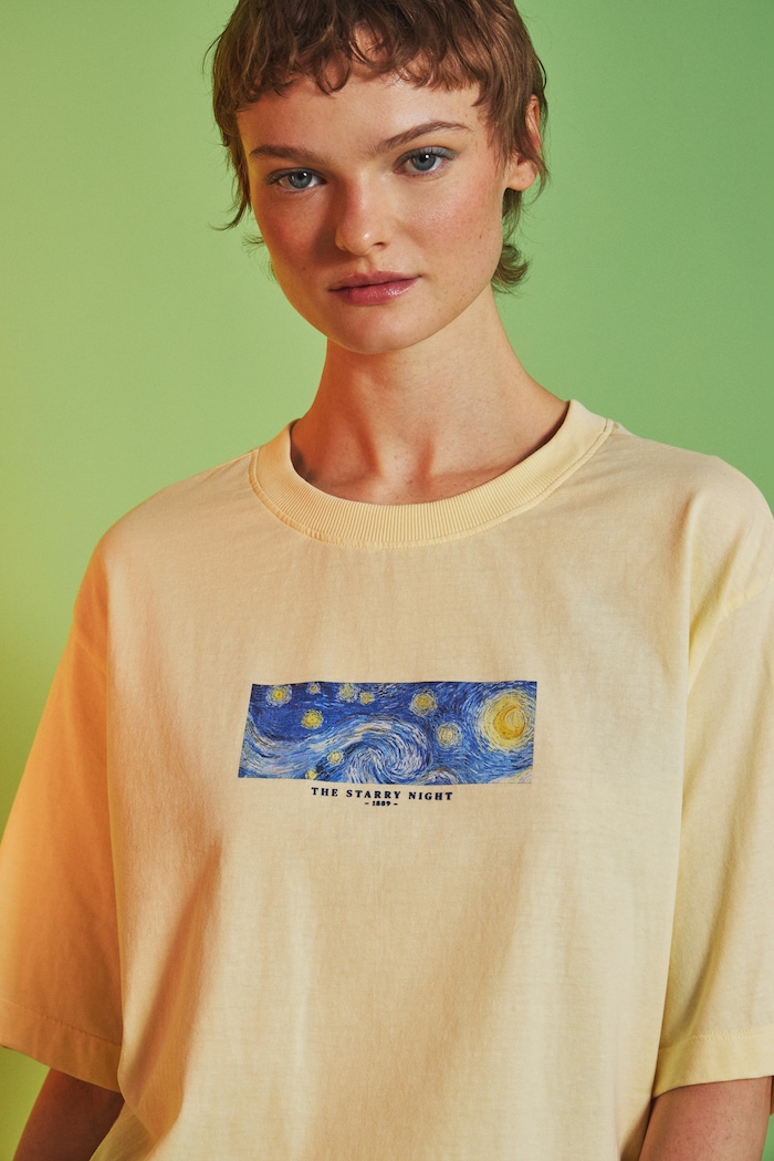 T-shirt bawełniany damski z kolekcji Eviva L'arte RS26-TSD260 żółty RS26