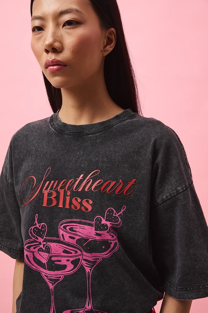 T-shirt bawełniany damski z kolekcji Valentine’s Day szary RS26-TSD280