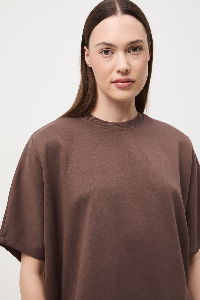 T-shirt damski brązowy RS26-TSD603
