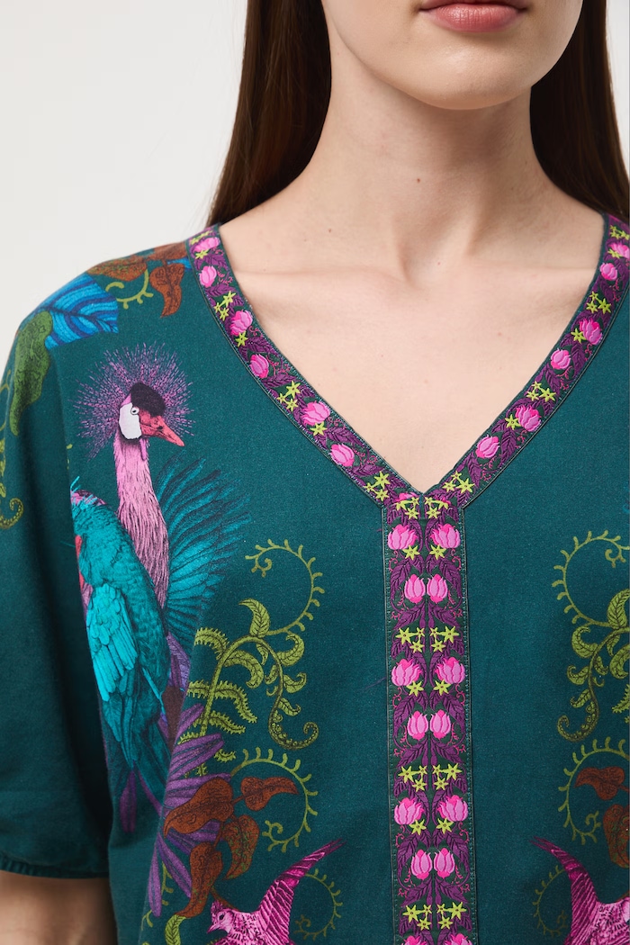T-shirt oversize damski bawełniany z kolekcji Ilona Tambor x Medicine RS26-TSD654