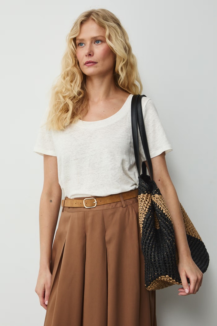 T-shirt damski lniany Basic beżowy RS26-TSD701