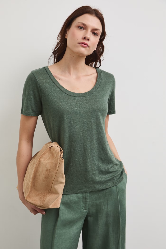 T-shirt damski lniany RS26-TSD701 zielony RS26