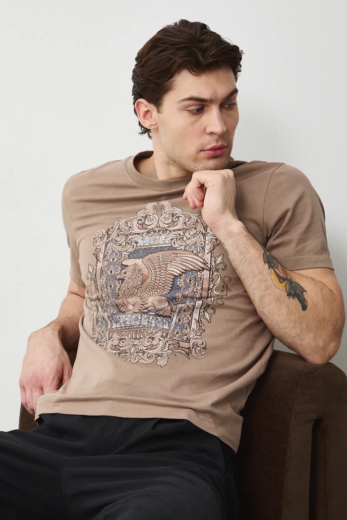 T-shirt bawełniany męski z nadrukiem brązowy RS26-TSM302