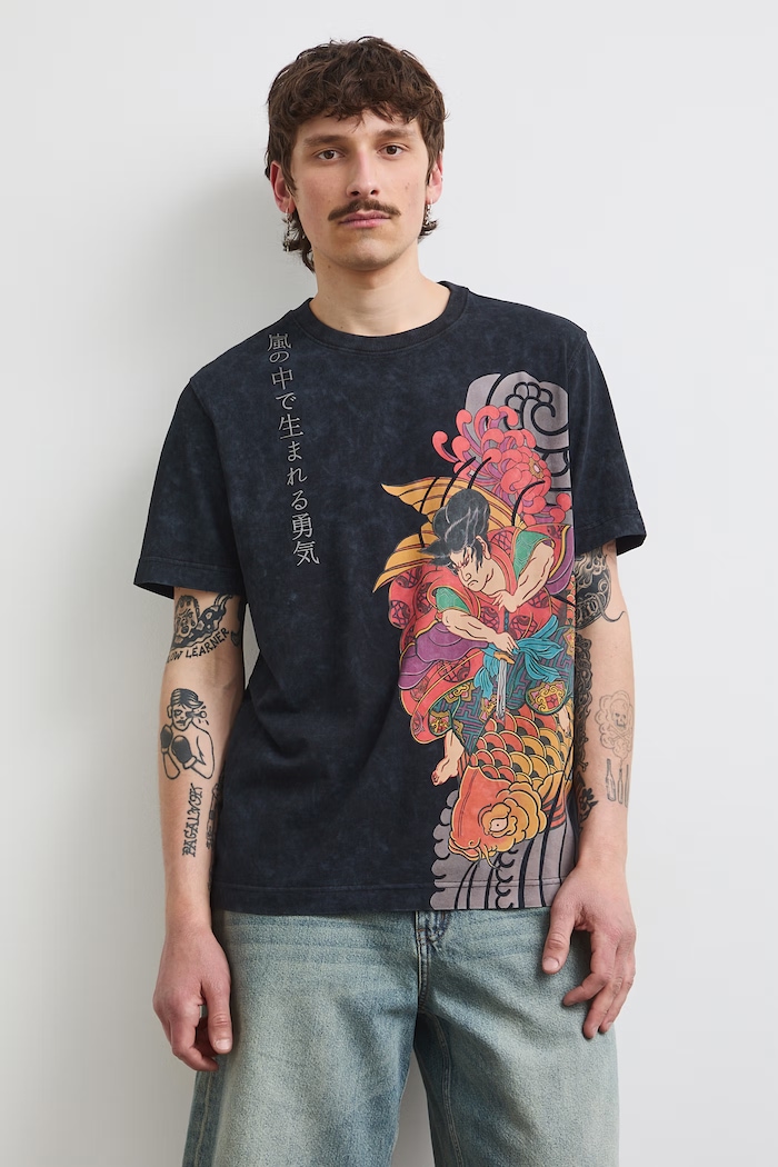 Tričko pánske bavlnené z kolekcie Tattoo Art by Tuan Nguyen RS26-TSMC56 čierna RS26