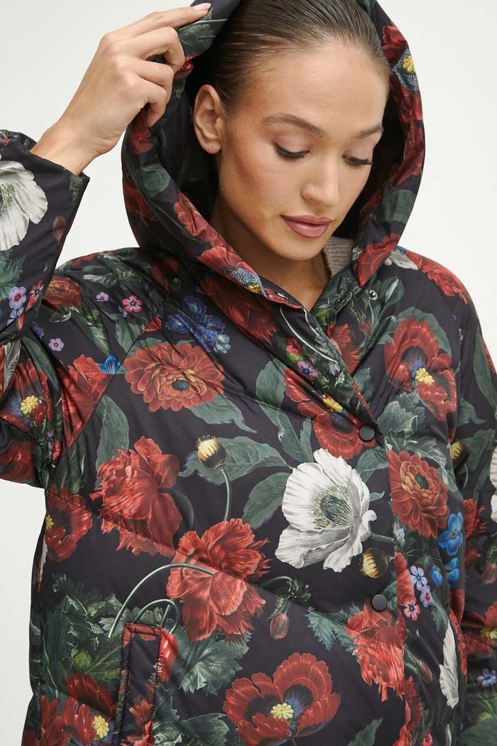 Płaszcz puchowy damski Radzka x Medicine kolor multicolor RW23.KPD850 multicolor
